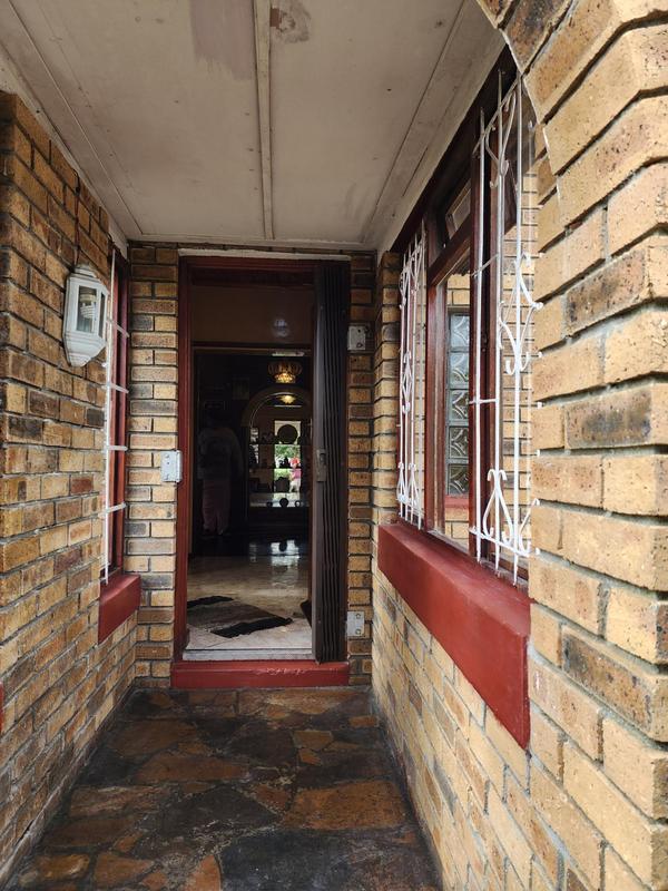 4 Bedroom Property for Sale in Ottery Western Cape